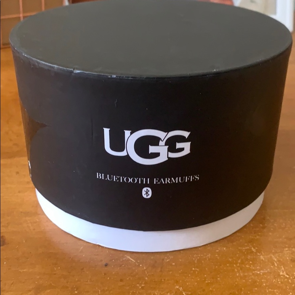 UGG Bluetooth Earmuffs
